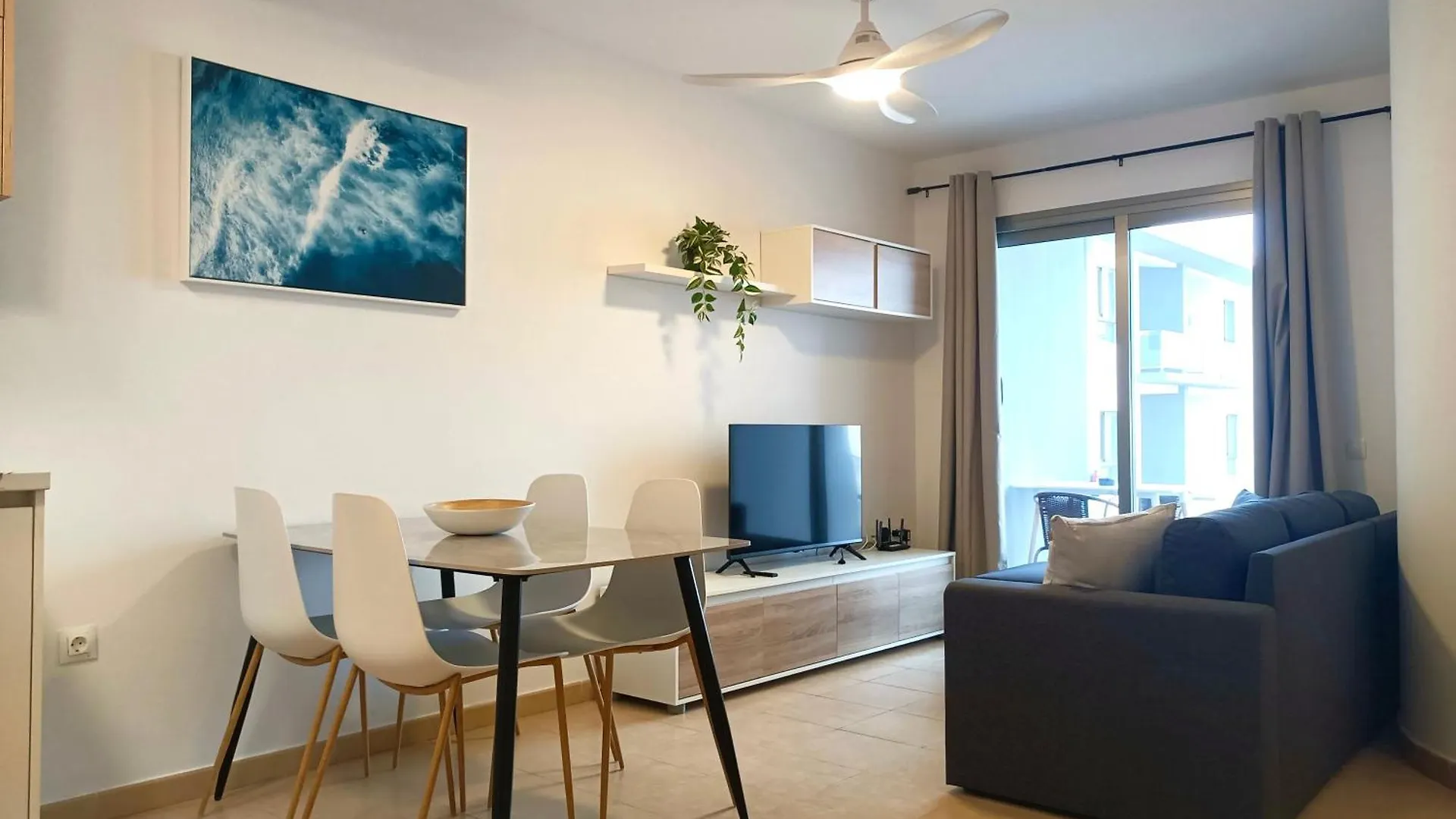 Casa Matteo-Modern Apartment With Pool Costa De Antigua