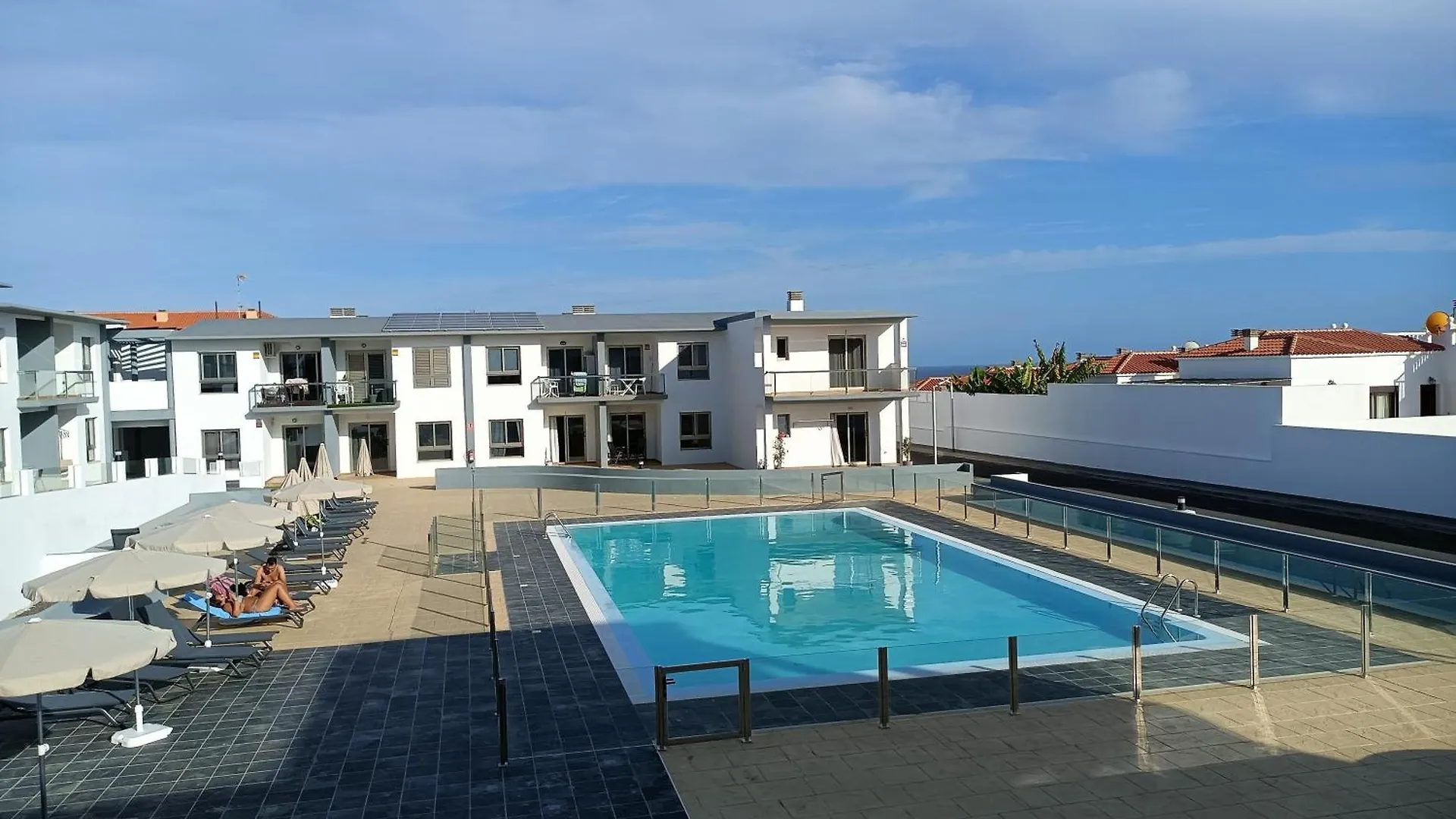 Casa Matteo-Modern Apartment With Pool Costa De Antigua