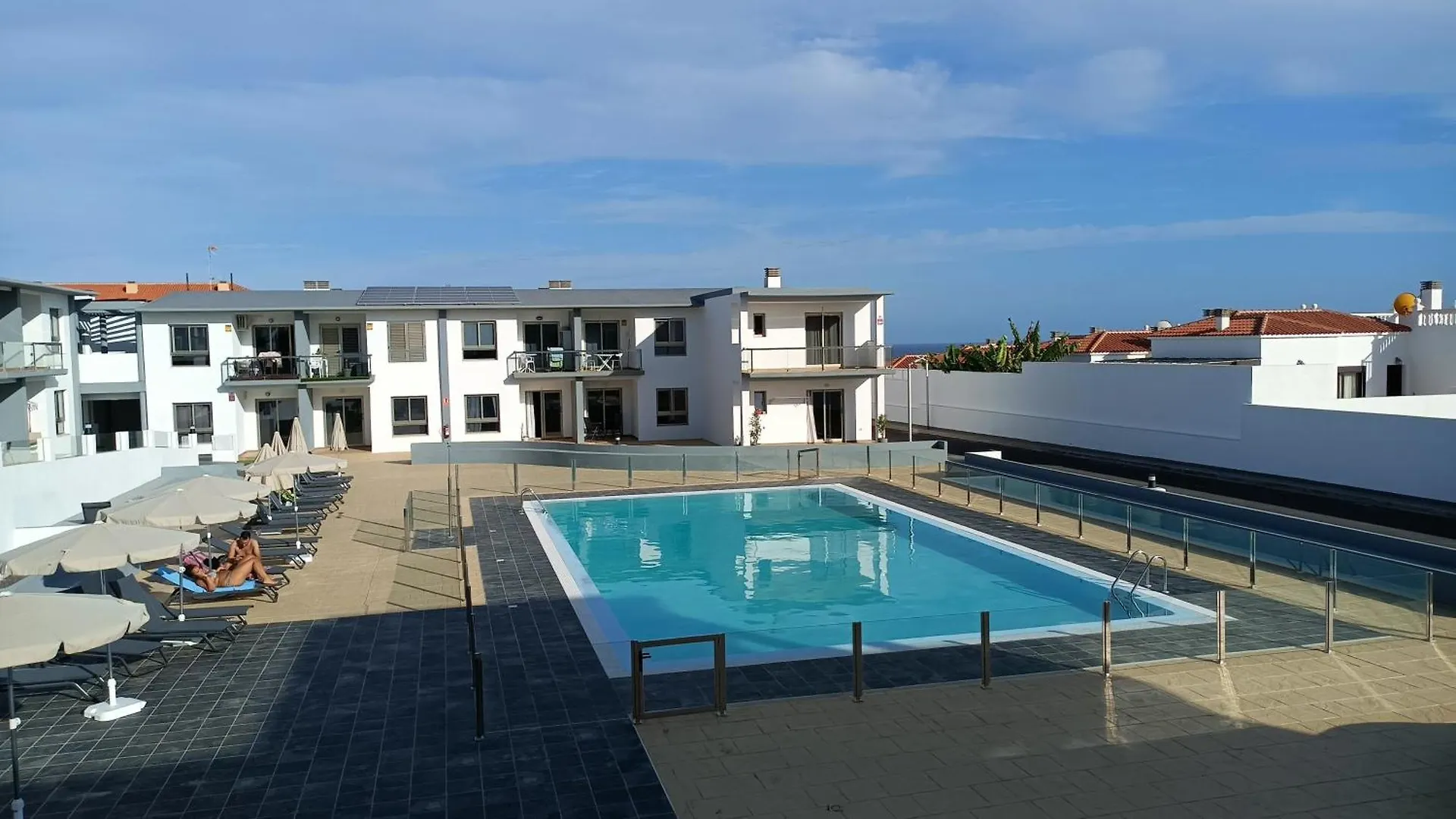 Casa Matteo-Modern Apartment With Pool Costa De Antigua