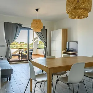  Apartment Modern In Residential Complex With Pools